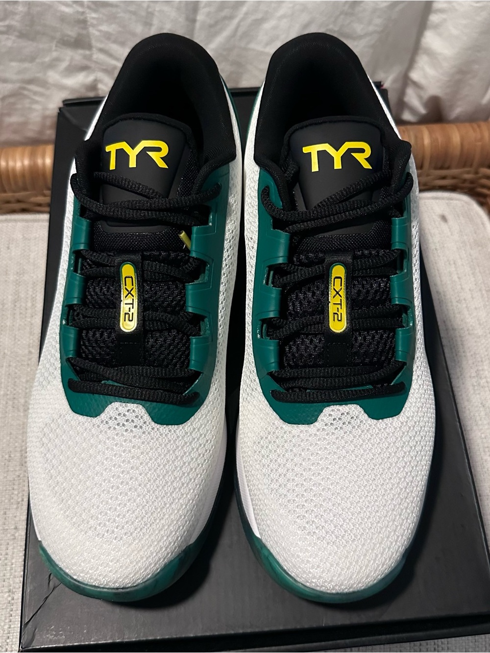TYR Trainers - Picture 2 of 5